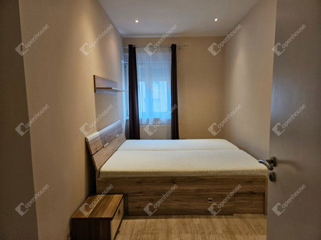 Kiadó téglalakás, albérlet, Győrött 200 E Ft / hó, 3 szobás