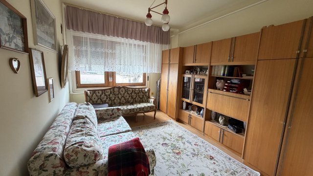 Eladó családi ház, Sükösdön 43.5 M Ft, 5 szobás