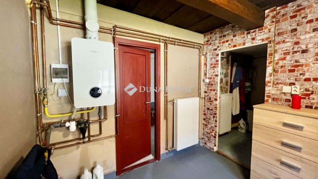 Eladó családi ház, Püspökmolnárin 19.9 M Ft, 2 szobás