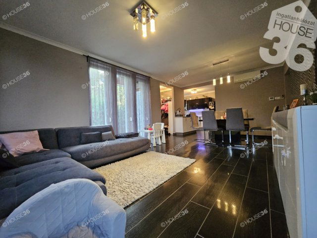 Eladó családi ház, Kecskeméten 119 M Ft, 4 szobás