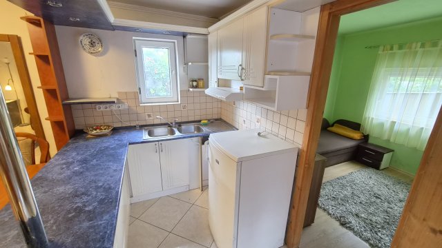 Eladó családi ház, Mogyoródon 84.9 M Ft, 2+1 szobás