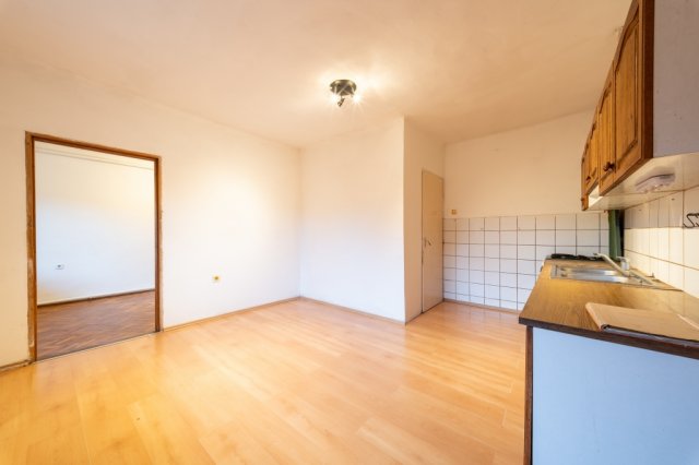 Eladó családi ház, Miskolcon 84.9 M Ft, 7 szobás