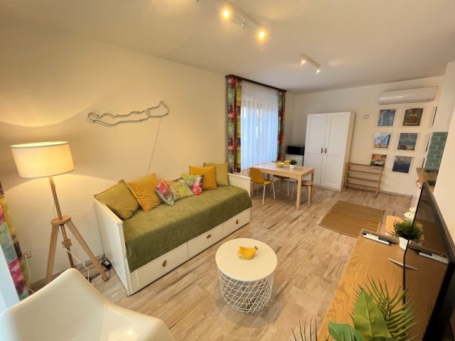 Kiadó téglalakás, albérlet, Balatonlelleén 180 E Ft / hó