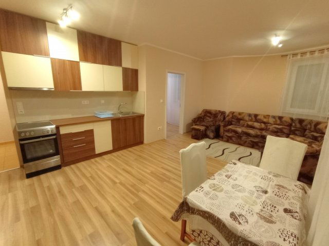 Kiadó téglalakás, albérlet, Debrecenben 240 E Ft / hó