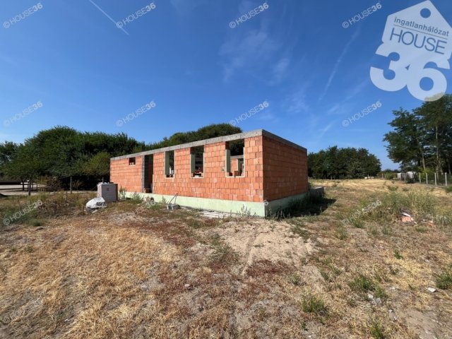 Eladó családi ház, Kecskeméten 129.9 M Ft, 4 szobás