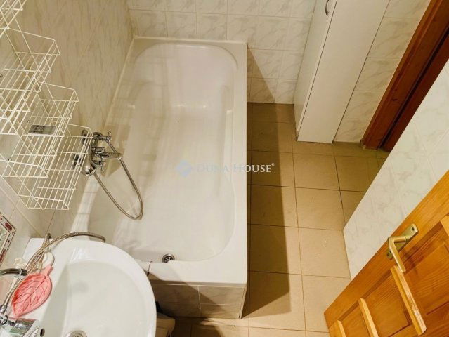 Eladó téglalakás, Budapesten, VI. kerületben 59.99 M Ft