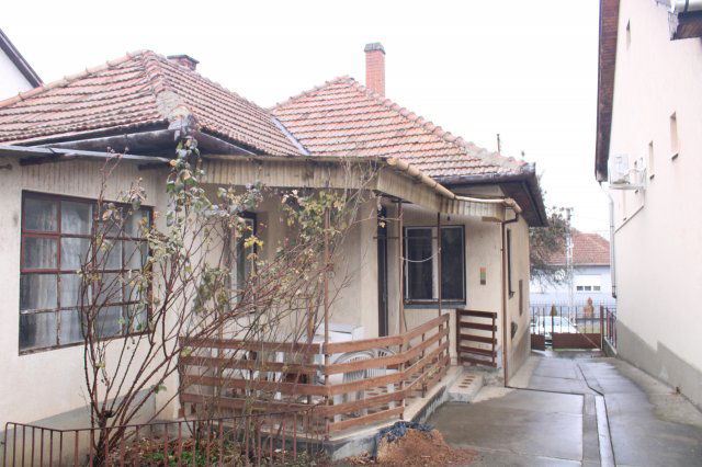 Eladó családi ház, Nagyrédén 29.9 M Ft, 3+1 szobás