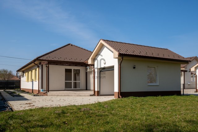 Eladó családi ház, Debrecenben 122 M Ft, 5 szobás
