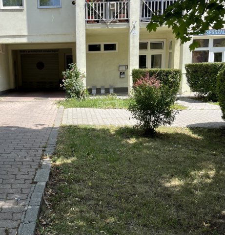 Kiadó garázs, Budapesten, XI. kerületben 30 E Ft / hó