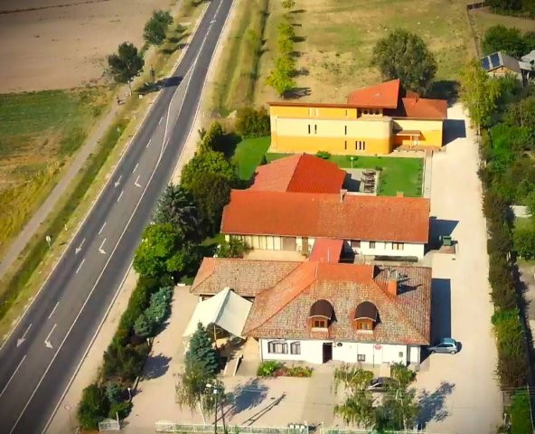 Eladó ipari ingatlan, Domaszéken 390 M Ft, 20 szobás