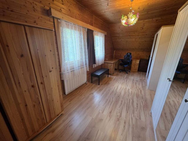 Eladó családi ház, Érden 119.9 M Ft, 5 szobás