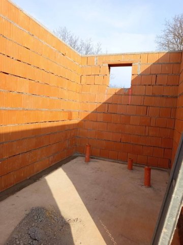 Eladó ikerház, Nyíregyházán 78.99 M Ft, 3 szobás