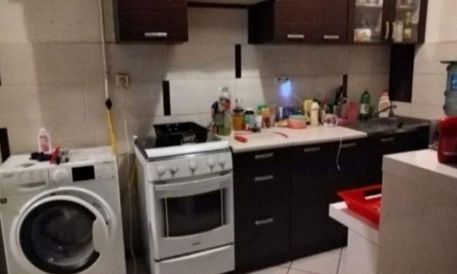 Eladó téglalakás, Pécsett, Kolozsvár utcában 31 M Ft, 2 szobás