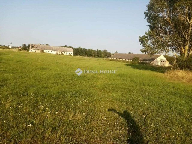 Eladó telek, Undon 79 M Ft / költözzbe.hu