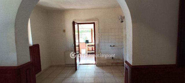 Eladó családi ház, Érden 79.9 M Ft, 2+1 szobás