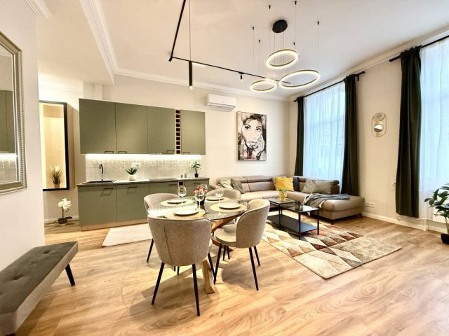 Eladó téglalakás, Budapesten, VII. kerületben, Erzsébet körúton