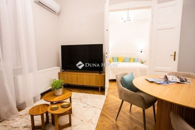 Eladó téglalakás, Budapesten, IX. kerületben 136 M Ft, 3 szobás