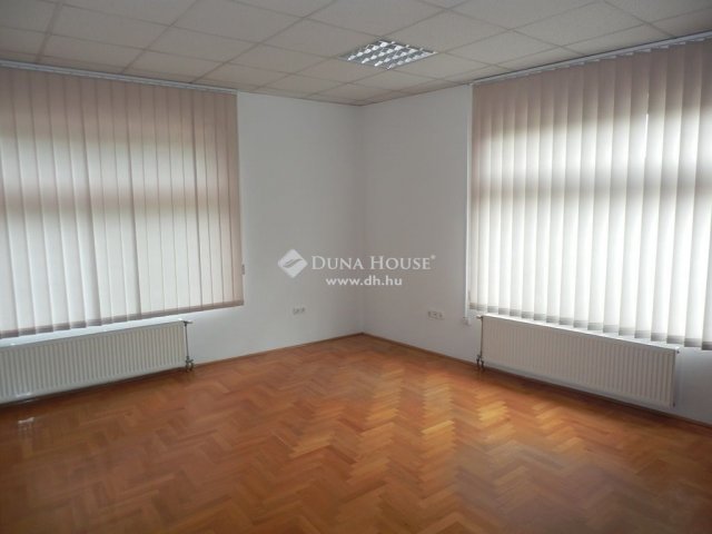 Eladó iroda, Budapesten, XI. kerületben 170.17 M Ft