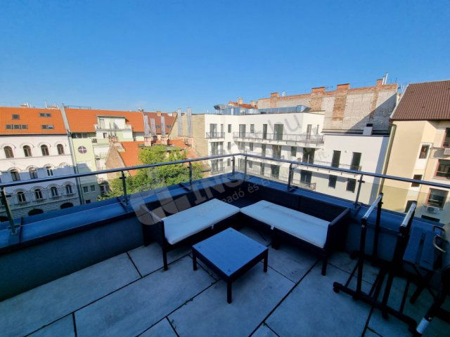 Kiadó téglalakás, albérlet, VI. kerületben, Rózsa utcában