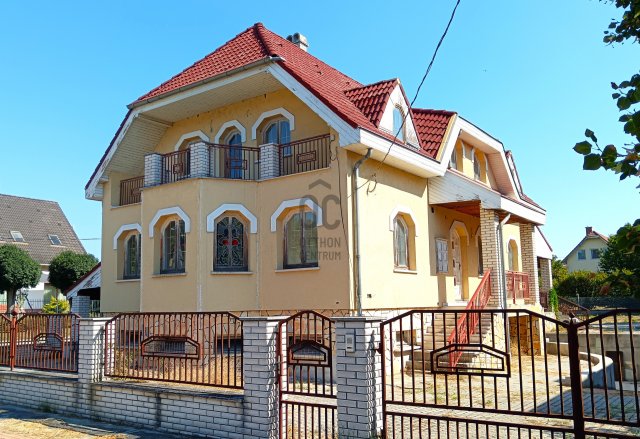 Eladó családi ház, Alsónémediben 109 M Ft, 5 szobás