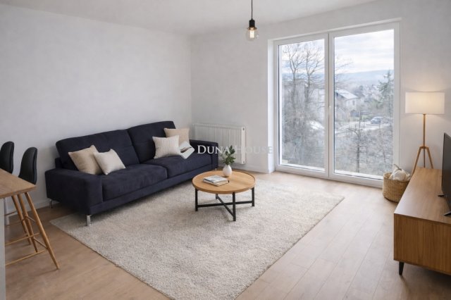 Eladó családi ház, Pécsett 89.9 M Ft, 4 szobás