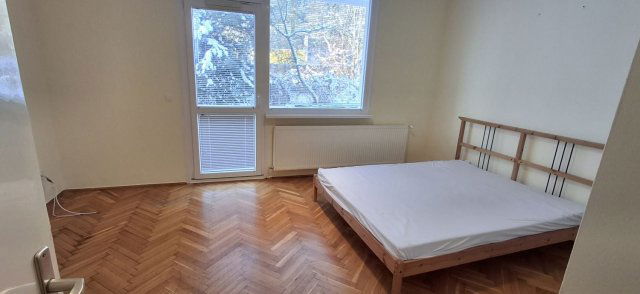 Kiadó téglalakás, albérlet, Miskolcon 100 E Ft / hó, 1 szobás