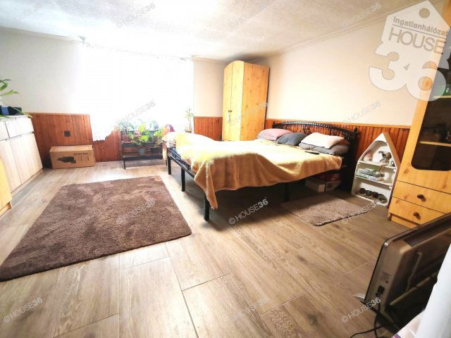 Eladó családi ház, Nagykőrösön 29.9 M Ft, 3 szobás