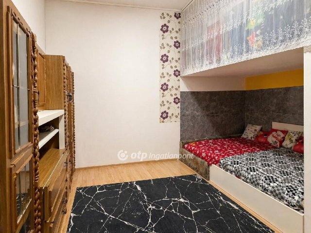 Eladó téglalakás, Budapesten, VIII. kerületben 48 M Ft