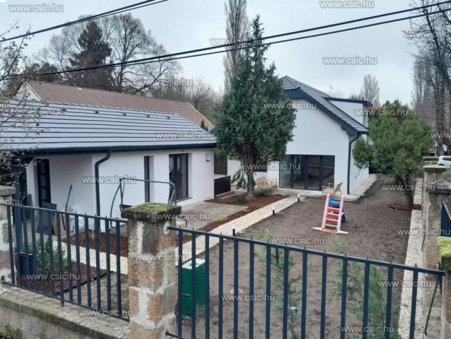 Eladó családi ház, Budapesten, III. kerületben 299 M Ft