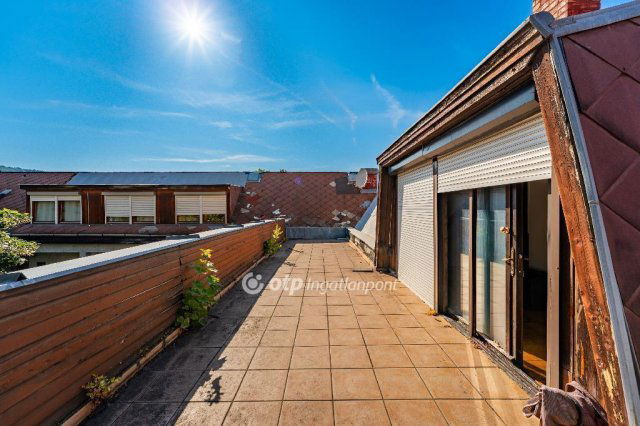 Eladó téglalakás, Budapesten, II. kerületben 179.9 M Ft