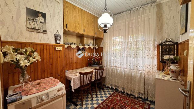 Eladó téglalakás, Nyíregyházán 71 M Ft, 3 szobás