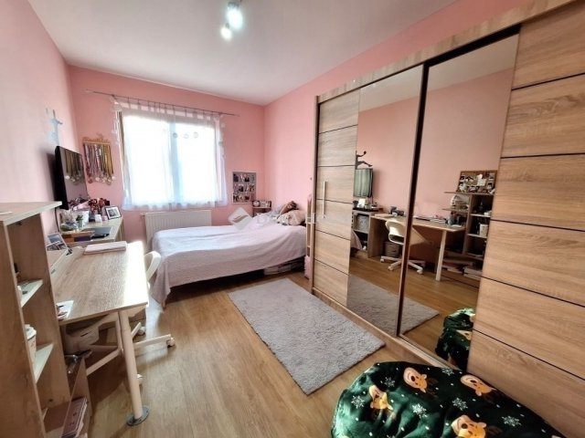 Eladó családi ház, Kecskeméten 93.8 M Ft, 6 szobás