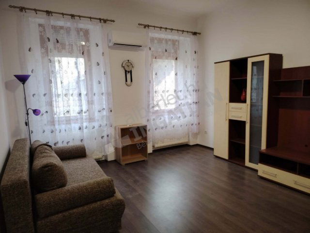 Kiadó téglalakás, albérlet, VIII. kerületben, Kálvária utcában