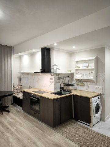 Kiadó téglalakás, albérlet, Budapesten, VI. kerületben