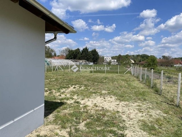 Eladó ikerház, Inárcson 89 M Ft, 4 szobás / költözzbe.hu