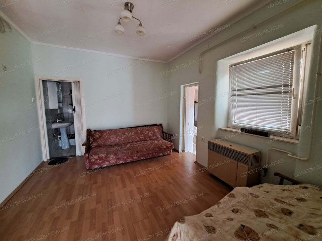 Eladó családi ház, Biriben 25 M Ft, 3 szobás