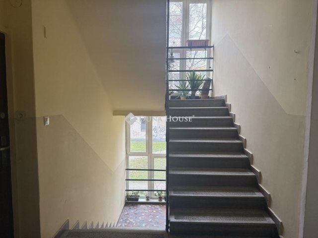 Eladó téglalakás, Budapesten, XVIII. kerületben 68.5 M Ft