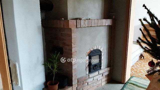 Eladó családi ház, Orfűn 44.9 M Ft, 3 szobás