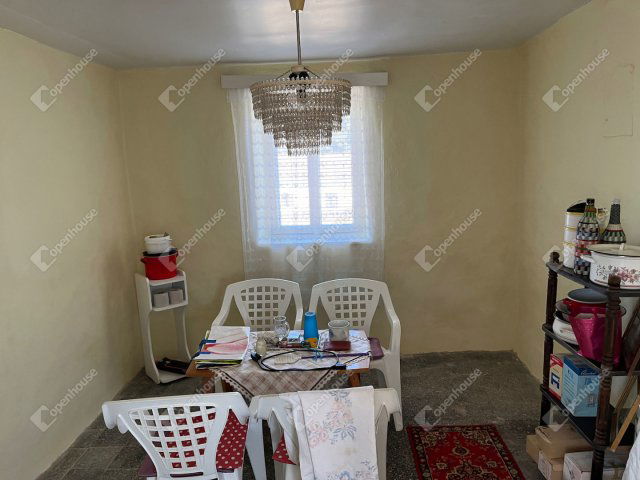 Eladó családi ház, Orosztonyon 12.9 M Ft, 3 szobás