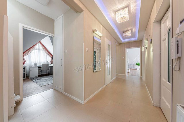 Eladó téglalakás, Budapesten, XII. kerületben 299 M Ft, 5 szobás