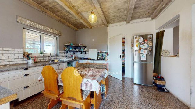 Eladó családi ház, Mezőkövesden 29.9 M Ft, 1 szobás