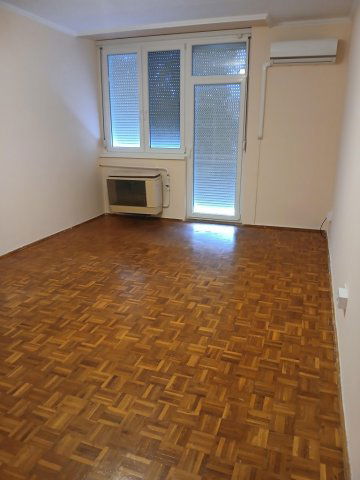 Kiadó téglalakás, albérlet, Debrecenben 160 E Ft / hó