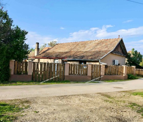 Eladó családi ház, Nagykörűn, Arany János úton 29.9 M Ft