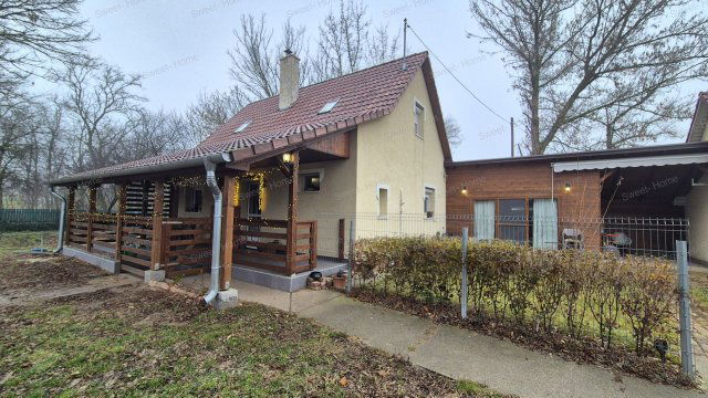 Eladó családi ház, Lajosmizsén 71.9 M Ft, 4 szobás