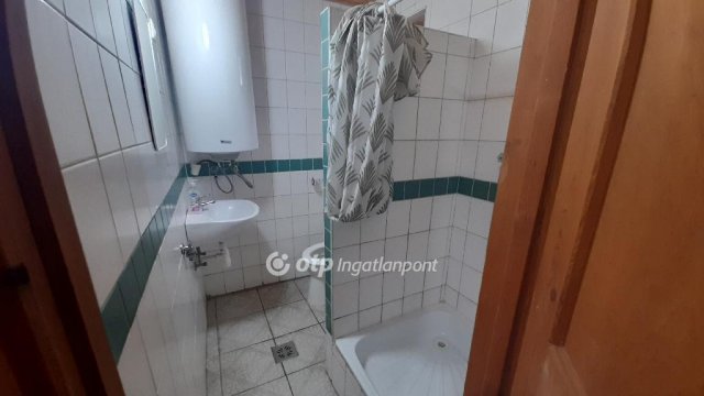 Eladó hotel, Sarudon 37.7 M Ft / költözzbe.hu