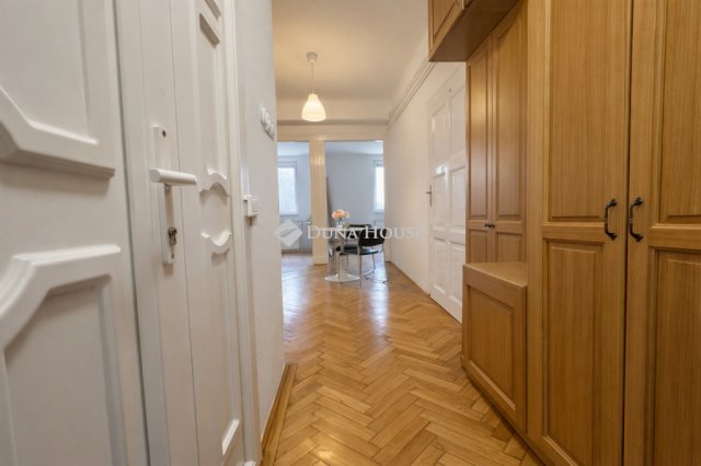 Eladó téglalakás, Budapesten, XIV. kerületben 94 M Ft, 3 szobás