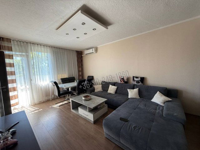 Eladó panellakás, Nyíregyházán 46.9 M Ft, 2 szobás