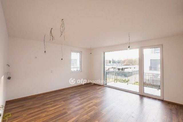 Eladó téglalakás, Gárdonyban 69.99 M Ft, 2 szobás