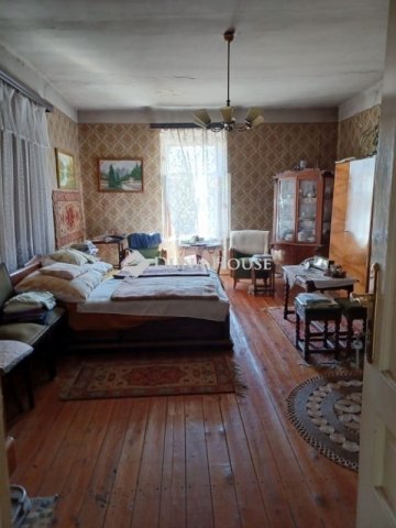 Eladó családi ház, Tahitótfalun 230 M Ft, 5 szobás