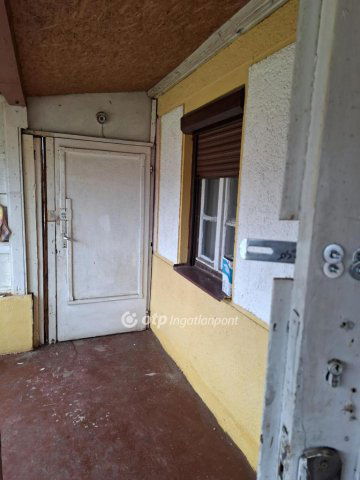 Eladó családi ház, Hajdúsámsonon 39 M Ft, 3+1 szobás